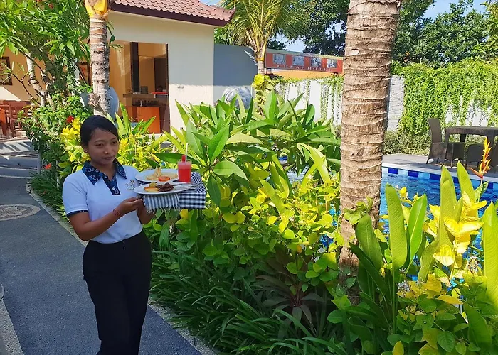 Palm Bamboo Hotel